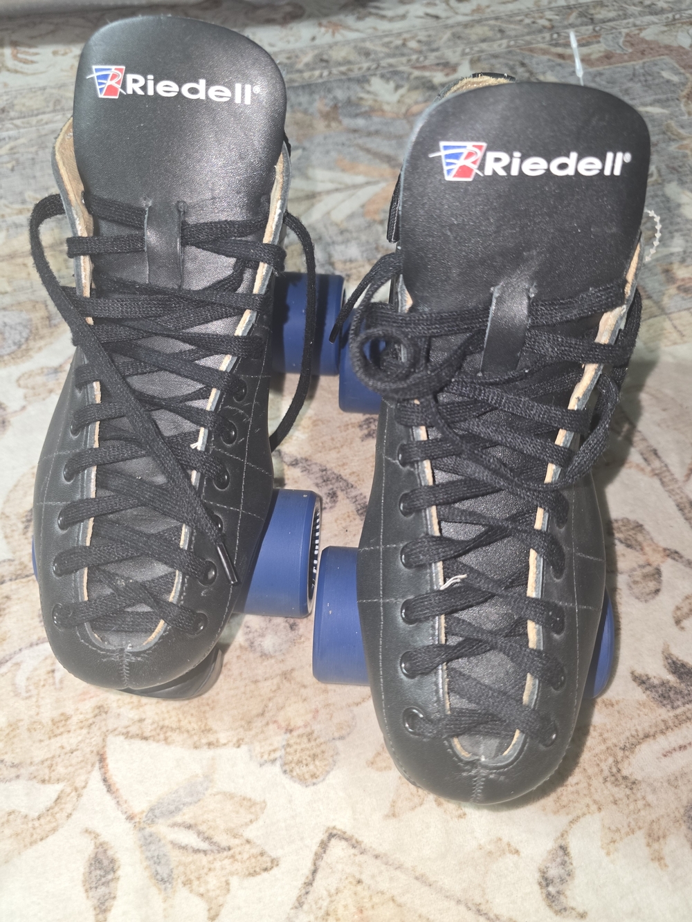 Riedell 595 Black Derby Skates w Labeda Pro Line Plate & Fugitive Grip Wheels